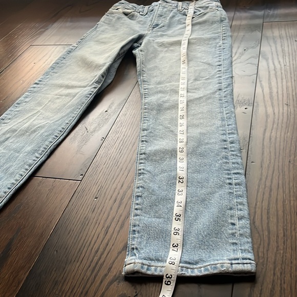 Good American Sz 4/27 High Waisted, Straight Leg Light Wash Denim Jeans - Picture 12 of 15